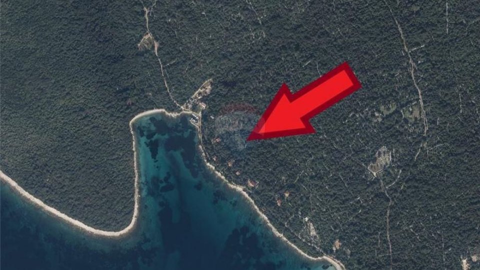 Građevinsko zemljište na otoku Silbi, površine 3578 m2, prodaja
