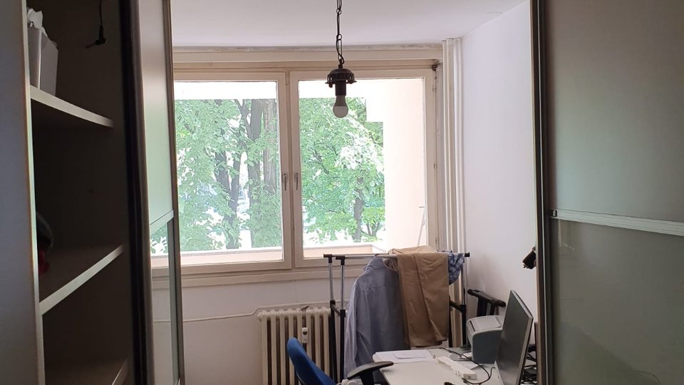 Dvoetažni četverosobni stan u Travnom, Zagreb, prodaja
